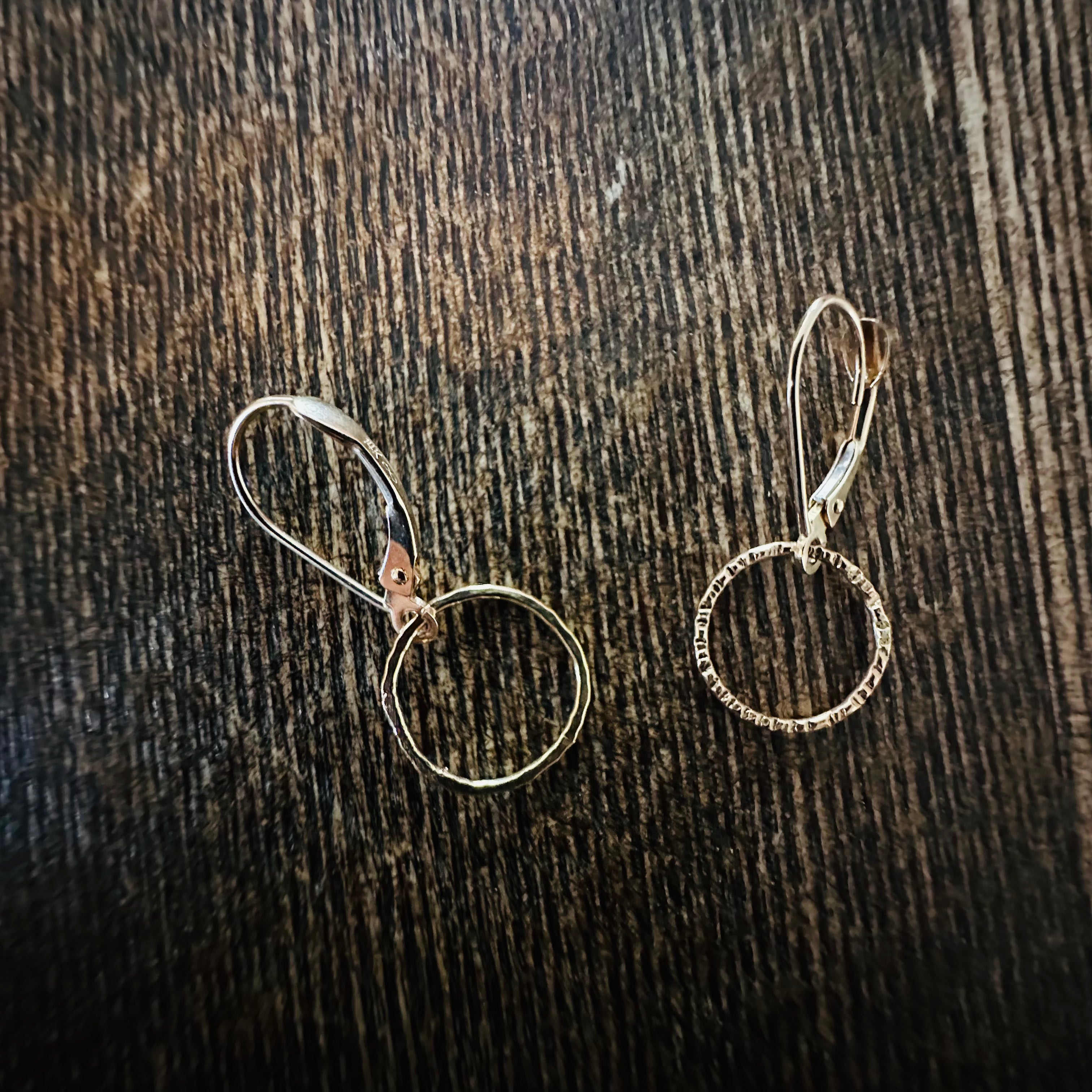 14k Gold Circle Dangle Earrings